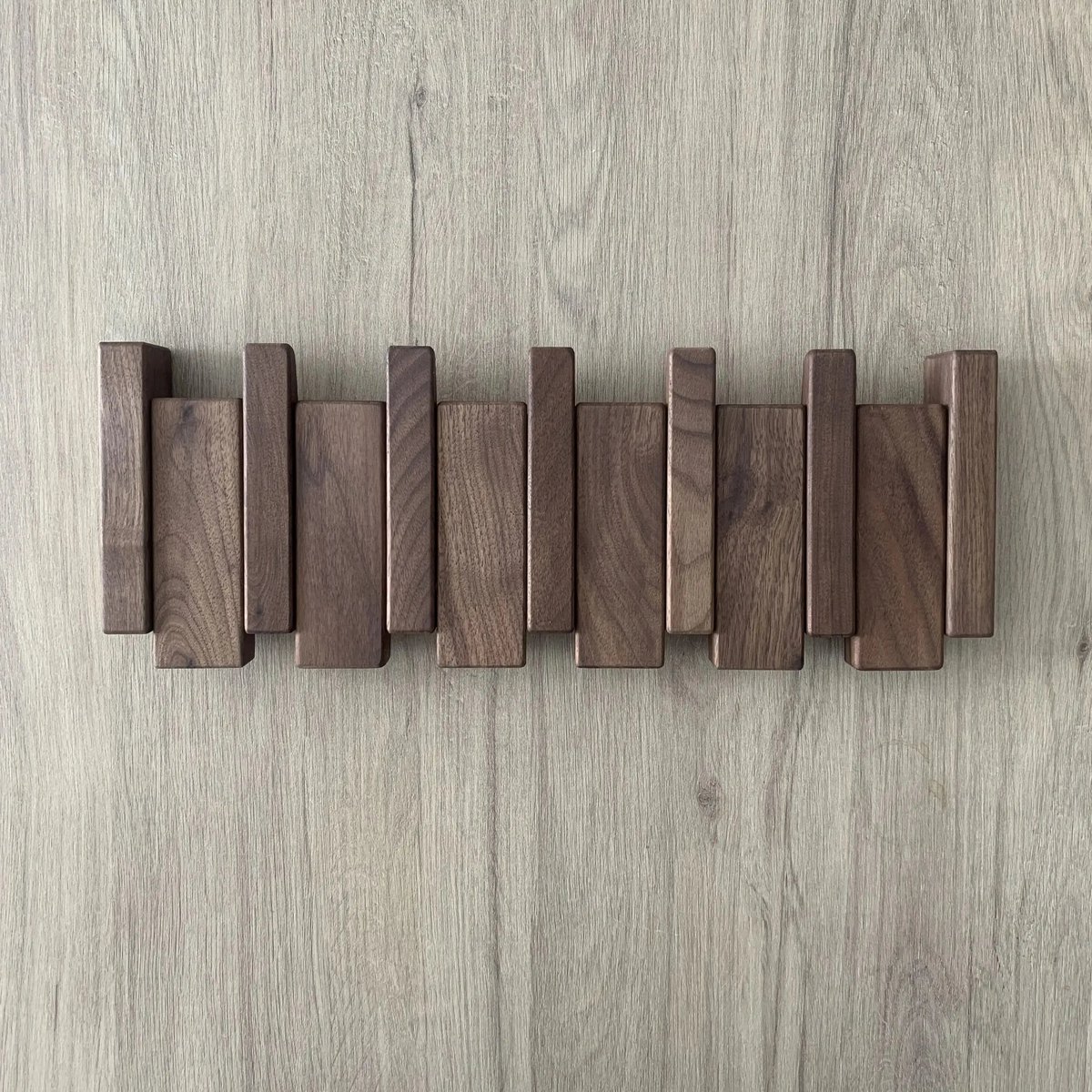 Verona wandkapstok van natuurlijk hout – Scandinavische opvouwbare hanger