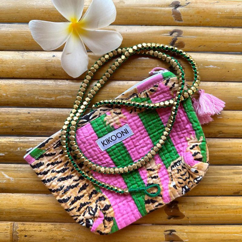 collar Dokra hecho a mano "Solid Love"