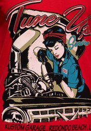 T-shirt with V-neck "Tune Up"
