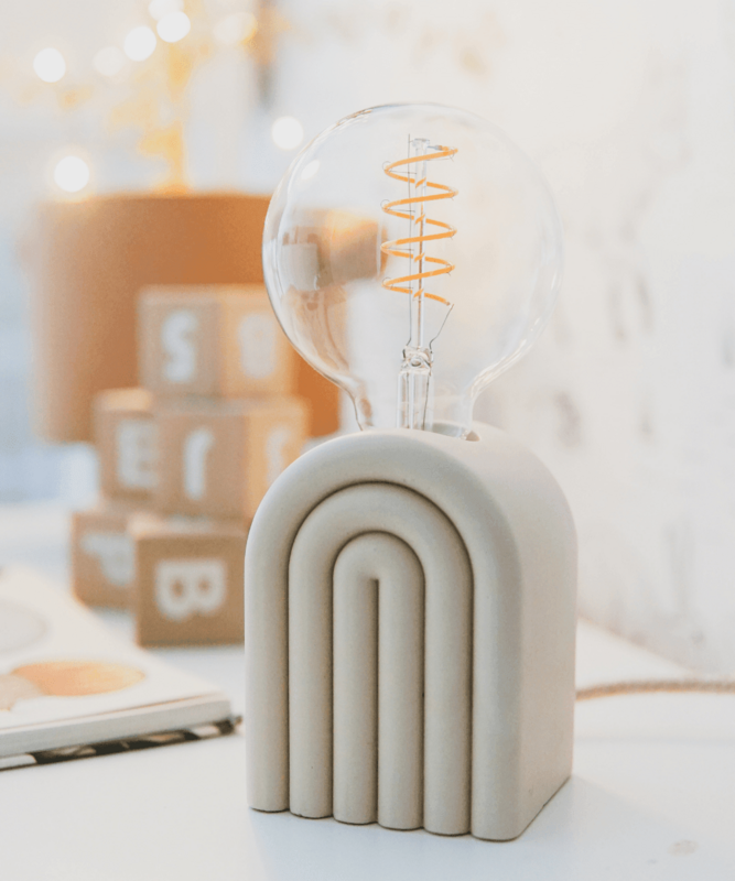 Regenboog Tafellamp Beige