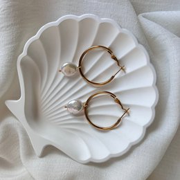 Golden Reflections - Large gold and pearl circles