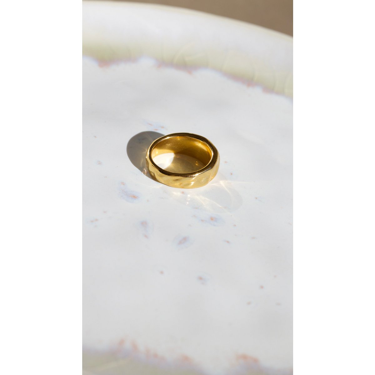Gehämmertes Goldband