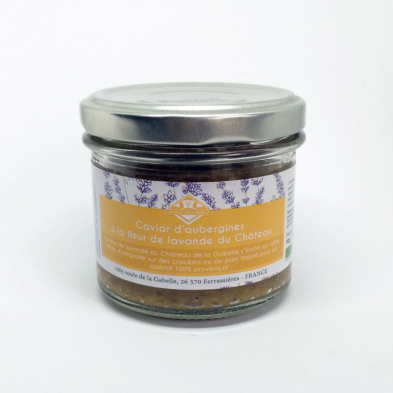 Auberginenkaviar mit Bio-Lavendelblüte