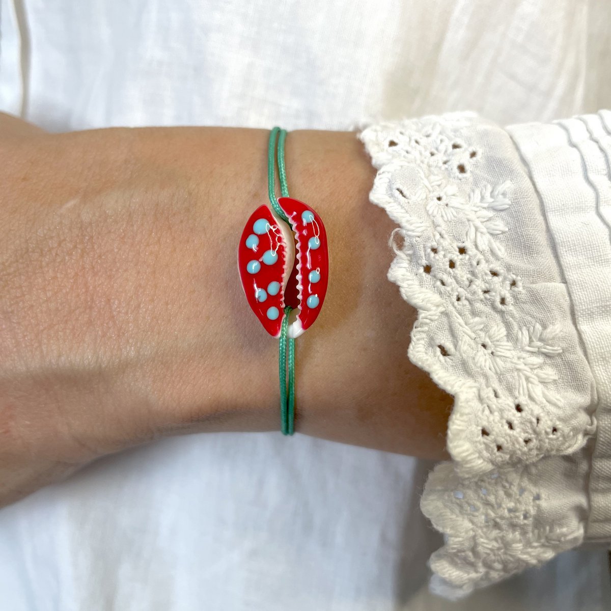 Polka Dot Shell armbånd