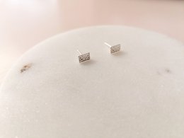 Puristic rectangular ear studs made of 925 sterling silver