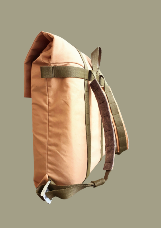 SCHOOL BAG CAT EYES – ECO HEMP »BEACH« SAND-REED GREEN