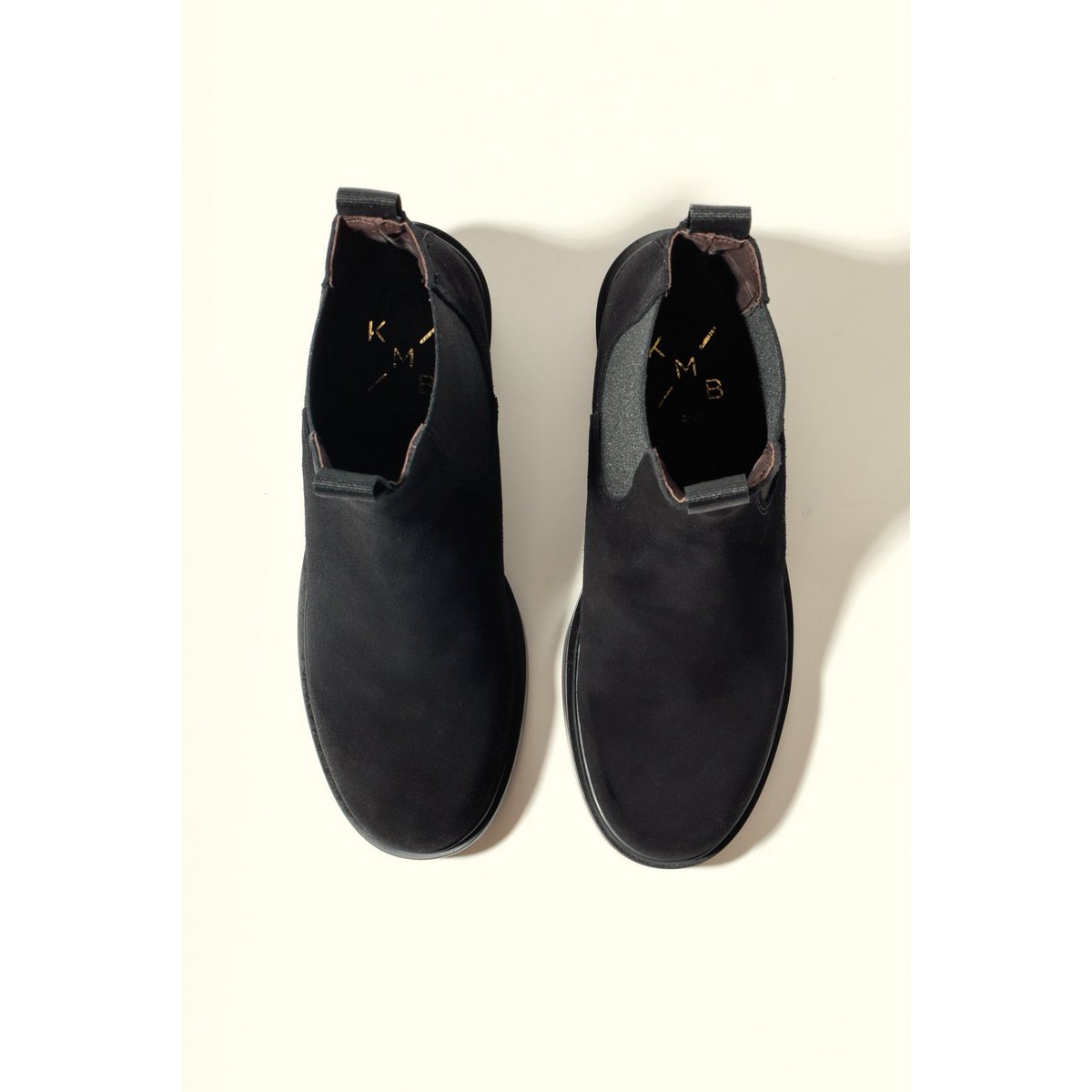 INMA BLACK – Stiefeletten mit elastischen Einsätzen und Blockabsatz