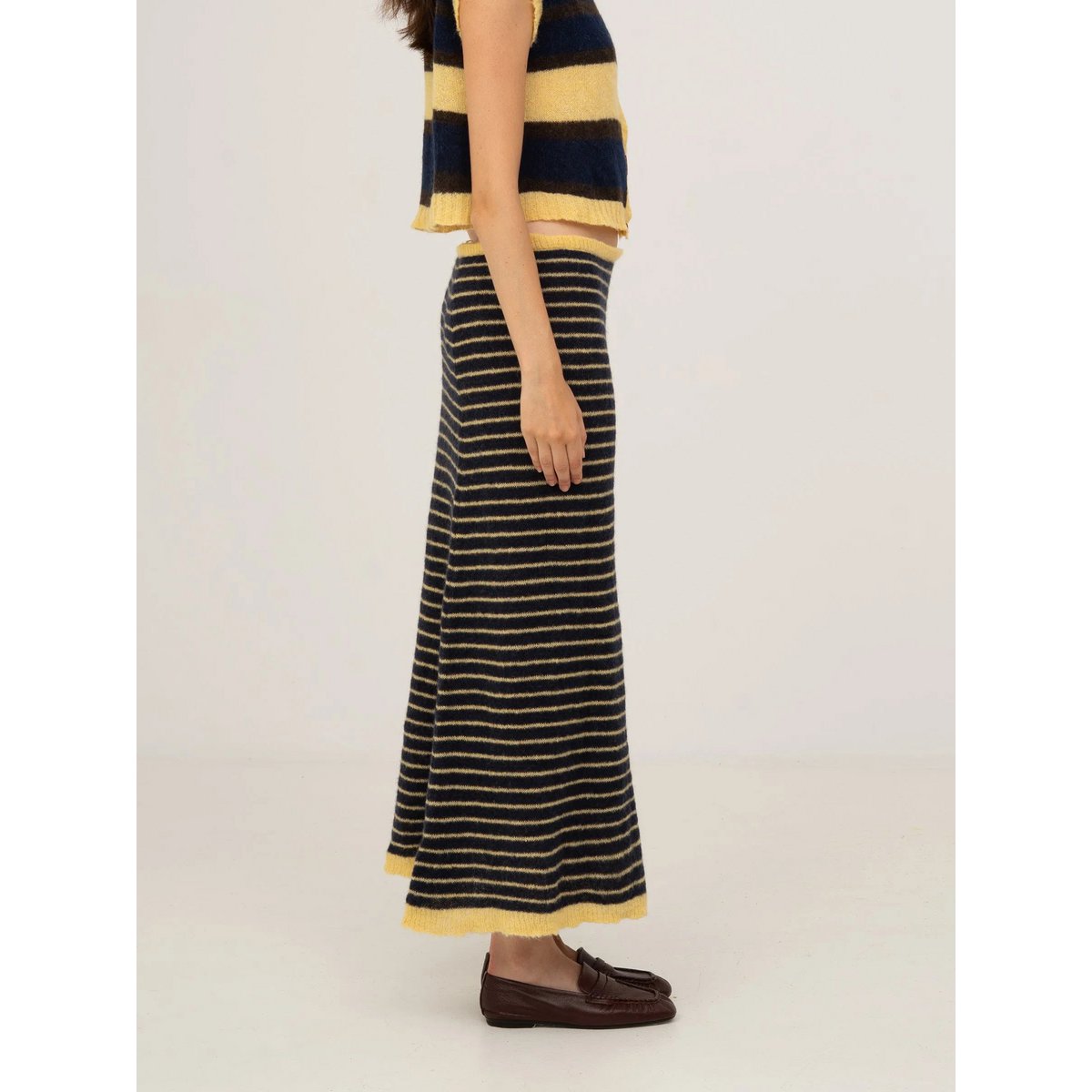 Charm stribet maxi-nederdel
