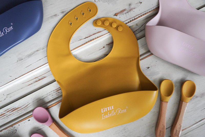 Silicone bib yellow 30x23 cm Little Isabelle Rose