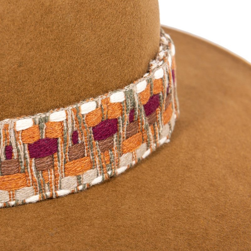 CAPPELLO A TENDA LARGA - treccia etnica
