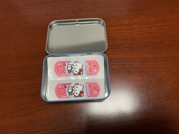 CAJA METÁLICA ROJA TIRITAS SNOOPY DL-12 Copia
