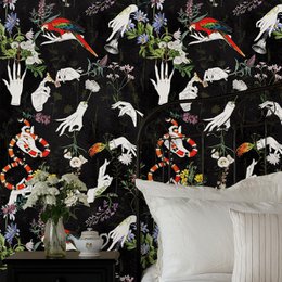 Neutral-toned foliage wallpaper with a natural, organic pattern. Suitable for a cozy, rustic bedroom or living space.