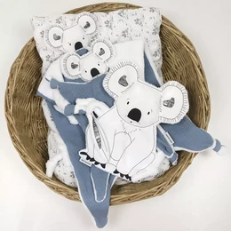 Piumino koala bianco e nero