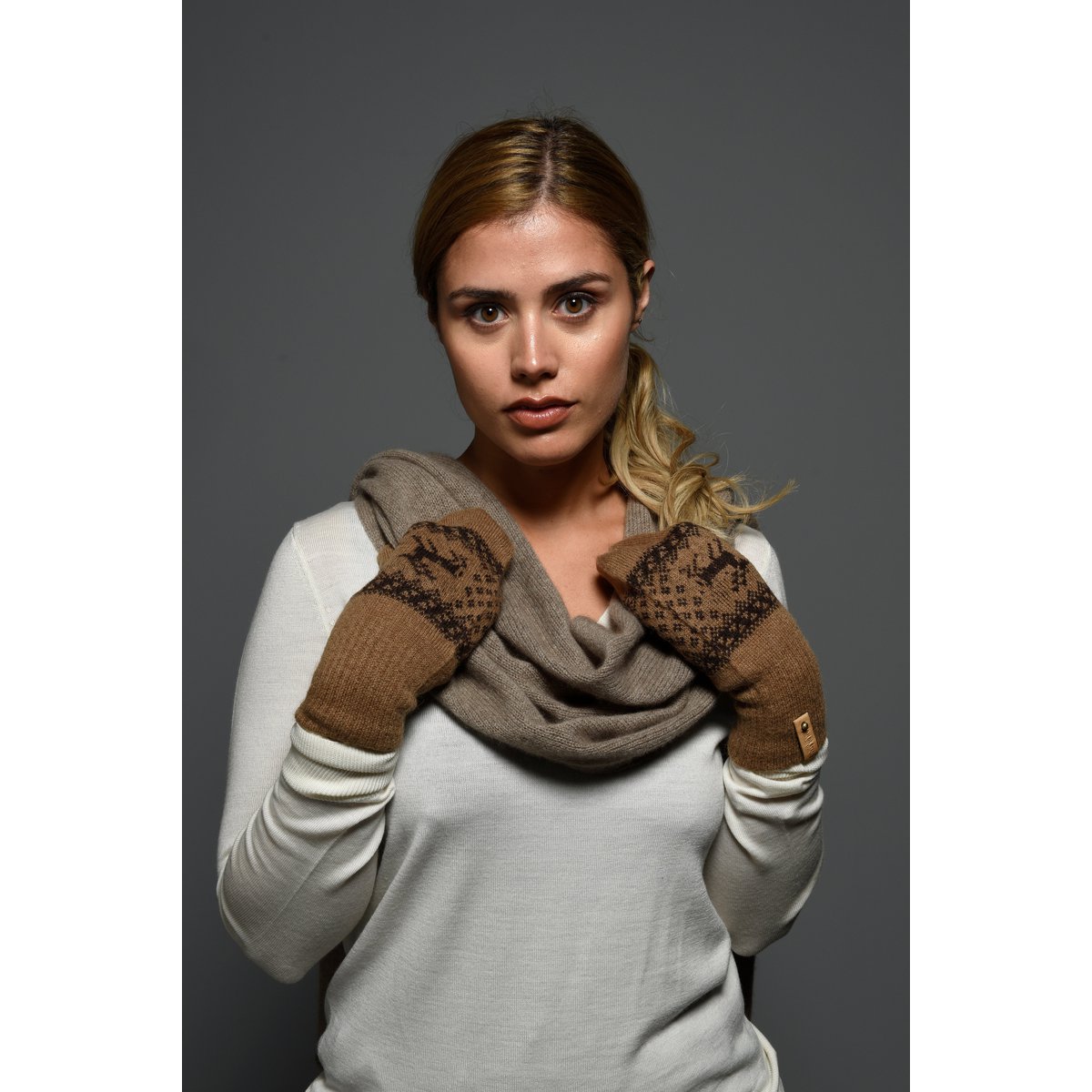 Guanti "Bugat" in lana di cammello