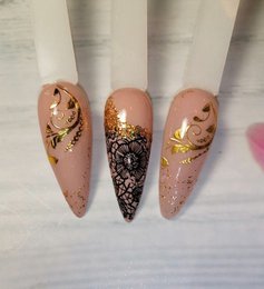 Gold pattern stickers