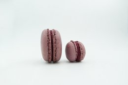 Blackcurrant Macarons