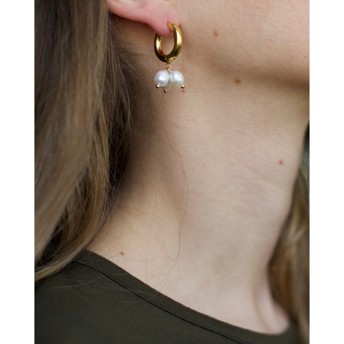 Blinn - Gouden Hoop Triple Cluster Pareloorbellen