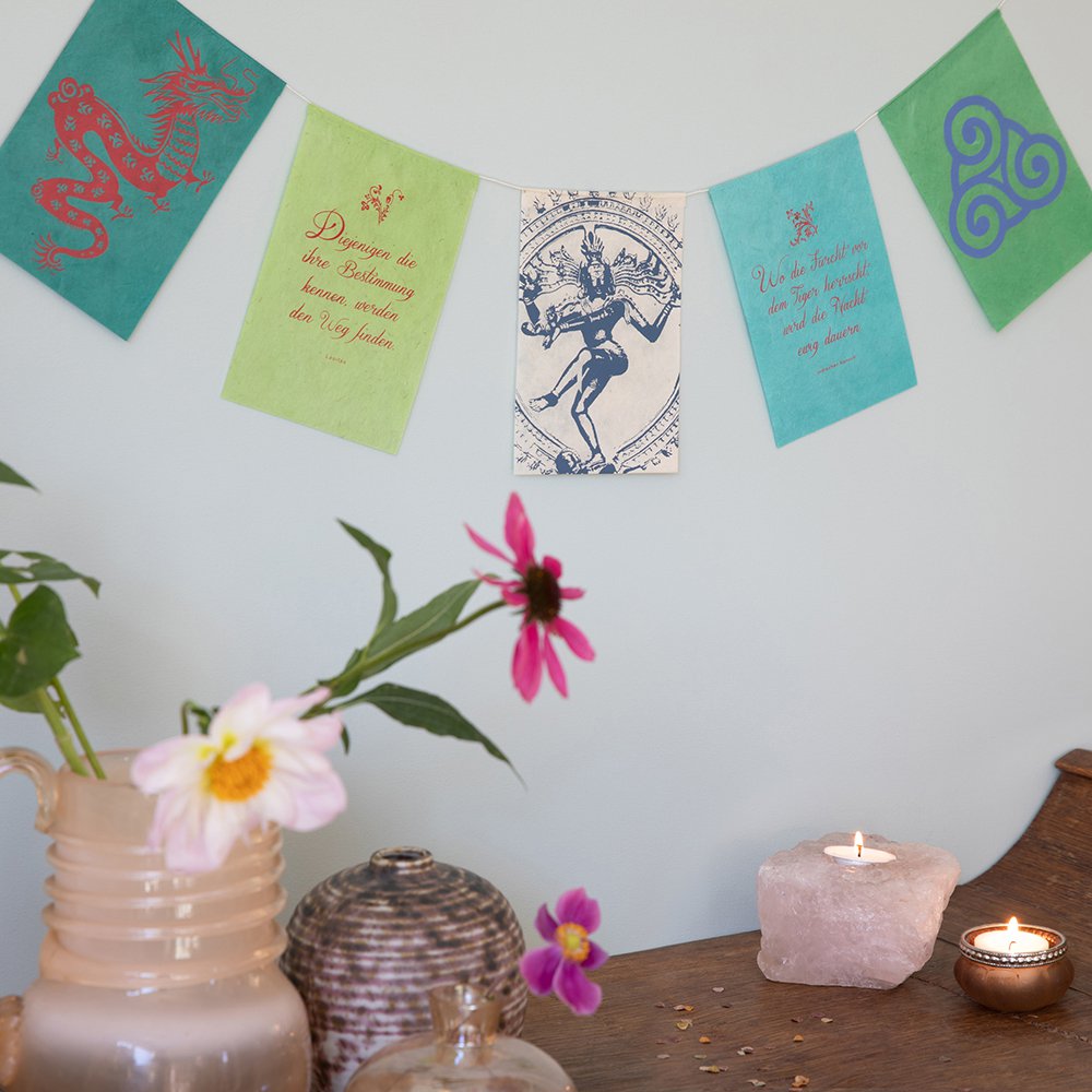 Wishing flags | Strenght | Greeting Card