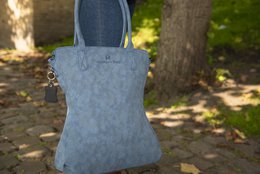 Hand/shoulder bag Dark blue curvy design