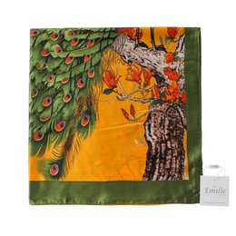Scarf Silky Feeling