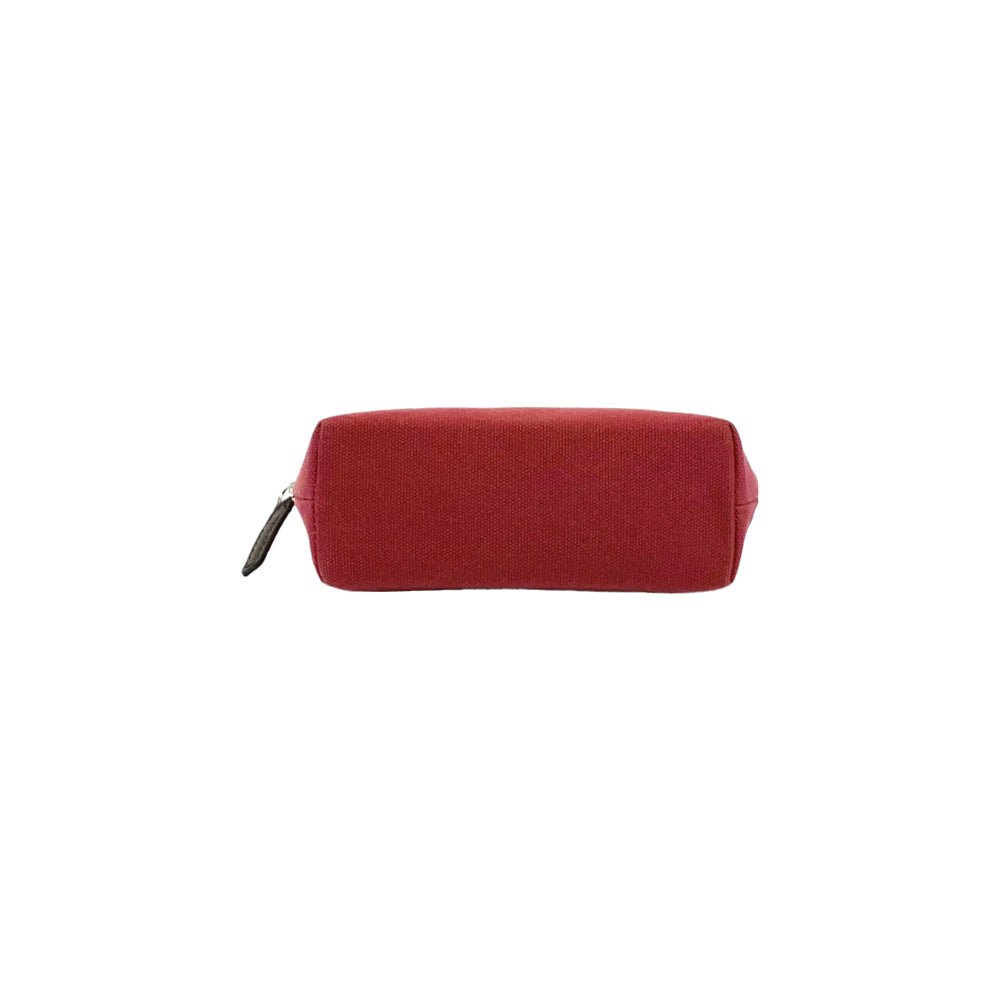 K0026XB | Cartera de Mano para Mujer en Lona/Cuero Verdadero Plena Flor Volanata - Color Burdeos/Marrón Oscuro. Cierre con cremallera. Dimensiones: 17 x 13 x 6,5 cm - Embalaje: Bolsa Tnt