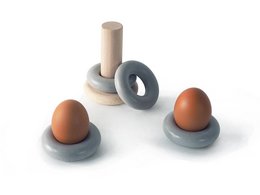 Æggebægre af træ og beton - Bøje