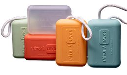 Lot de 50 Etuis couleurs variées (2,5 Kg / 34 x 22 x 15 cm)