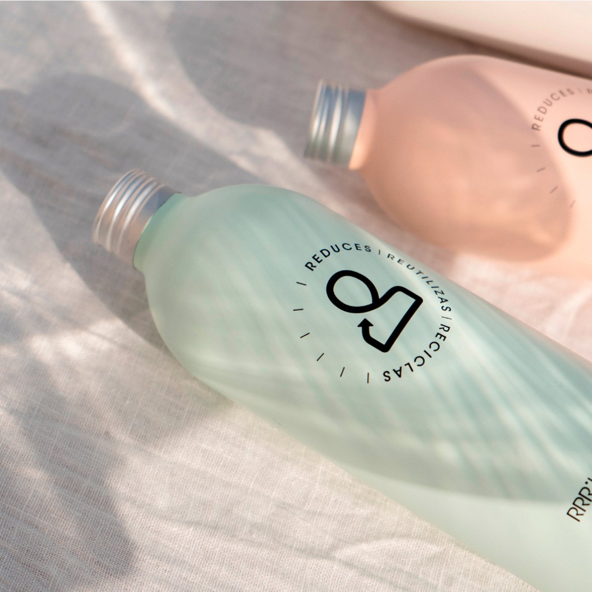 PLANET LOVERS. Champú acondicionador + gel de baño ecológico 500 ml
