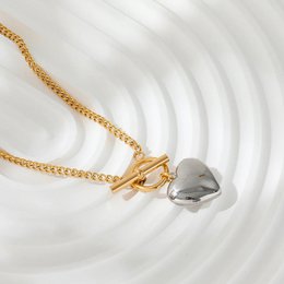 Champ - Heart Earrings and Necklace Set