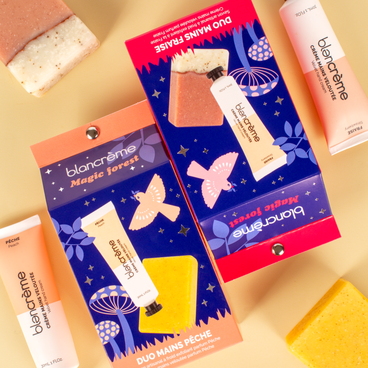 Duo Hands Strawberry - Magic Forest Collection