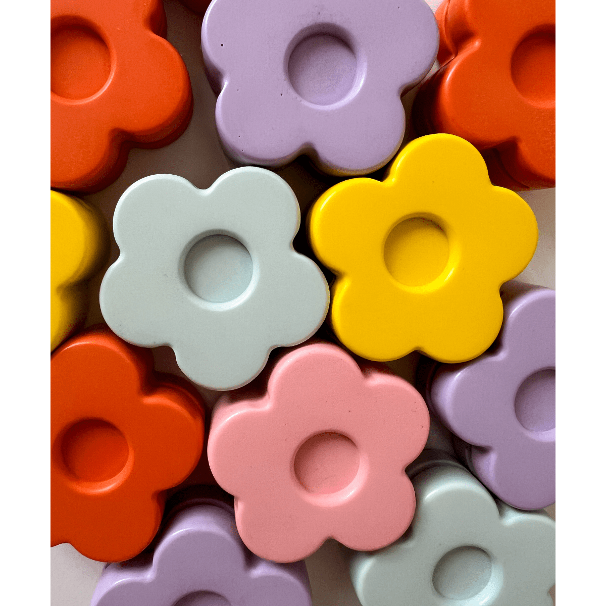 Poppy Photo Holder