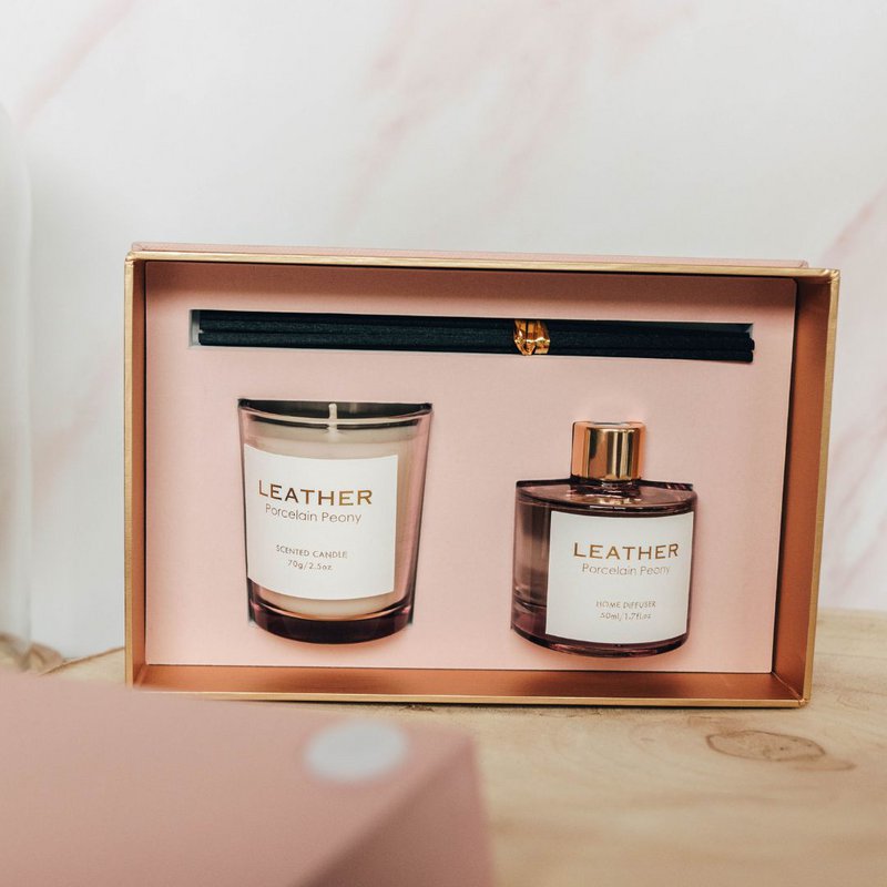 Coffret cadeau pivoine en porcelaine cuir rose