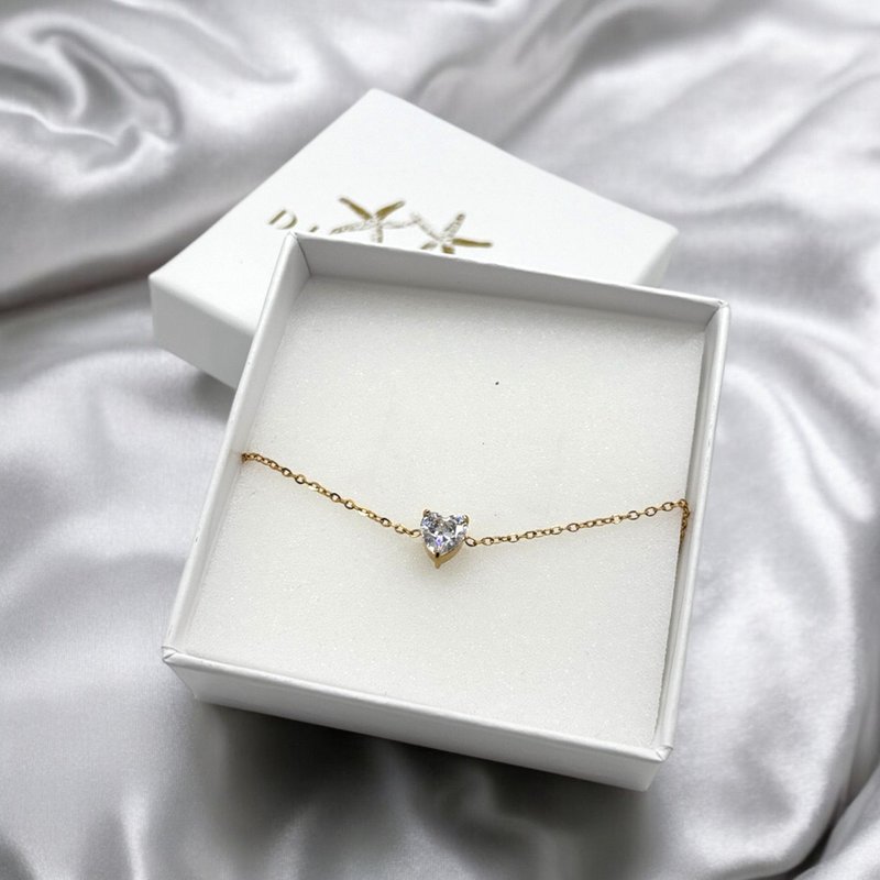 CORINNE - Steel bracelet with zircon heart
