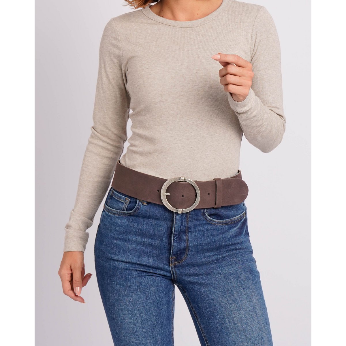 OP BESTELLING GEMAAKT Lean | Luxe leren riem met ronde vintage gesp