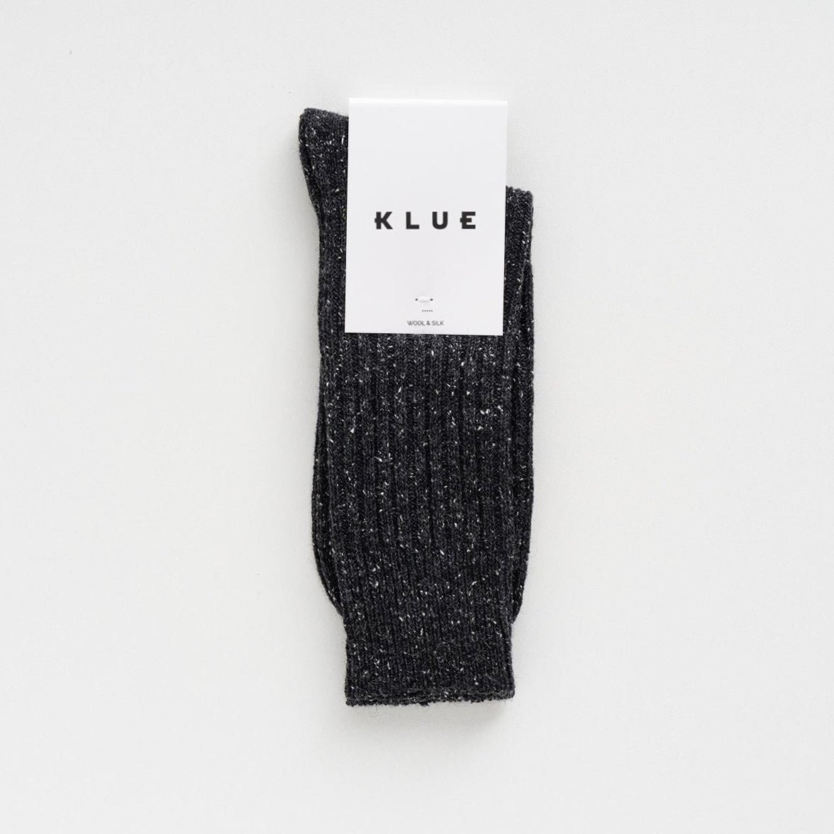 KLUE DUST STAR Socken aus Seide und Wolle | Schwarz