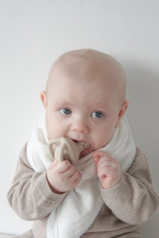 Silikone babyfoder - Oyster Beige