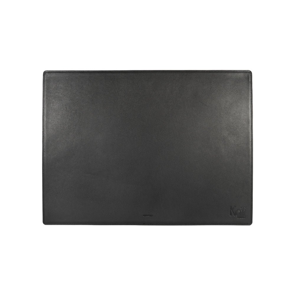 K0044AB | Schreibtischunterlage aus echtem Vollnarbenleder mit Dollar-Maserung – Farbe Schwarz – Maße: 50 x 37 x 0,5 cm – Verpackung: Schwarzer Kartonumschlag