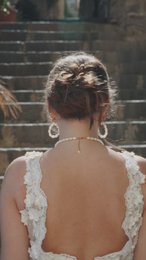 Aire - Drop earrings with river pearls