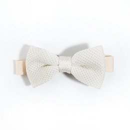 Cream knitted bow tie