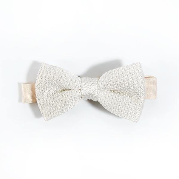 Cream knitted bow tie