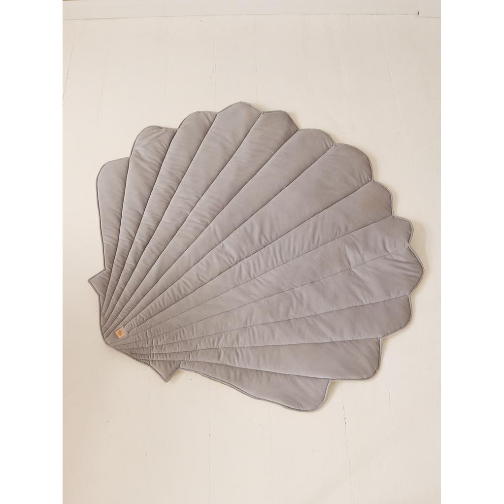 Aksamitna mata muszelkowa „Dove grey”