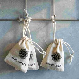 Frangipani Dream Gift Set (packaged in 5 pieces).