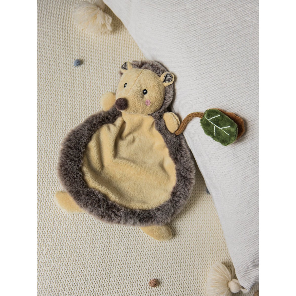 Cuddly cloth hedgehog piksi
