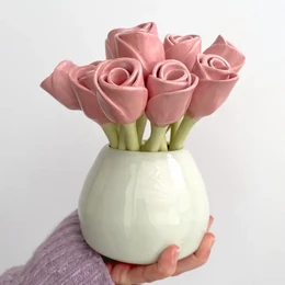 Rose en céramique – Tige de fleur décorative faite à la main