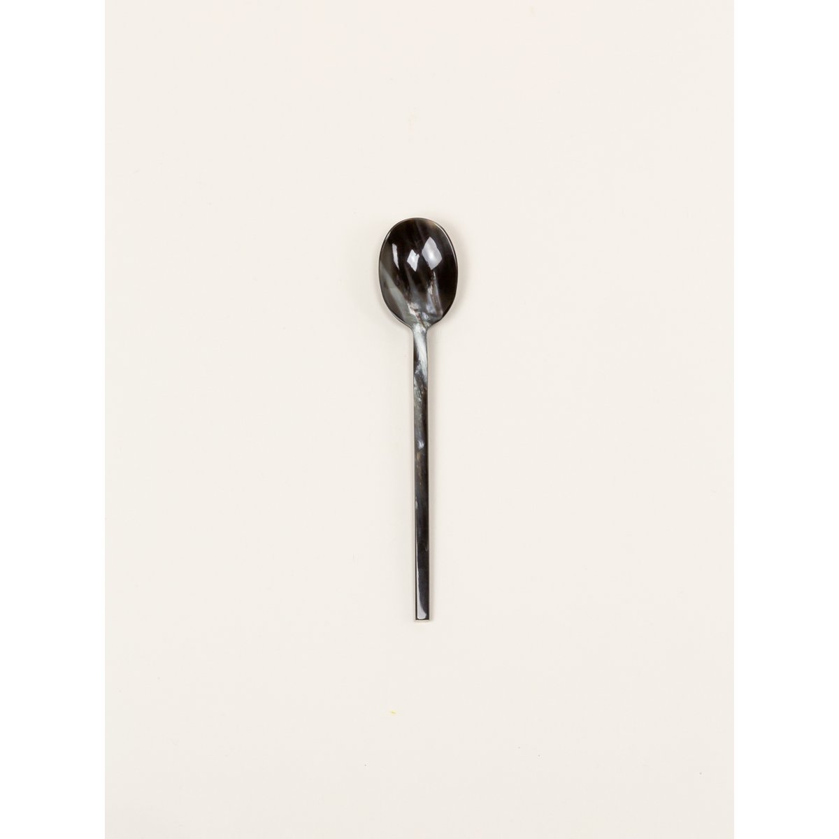 Set de 6 cuillères à dessert baguette en corne noire marbrée