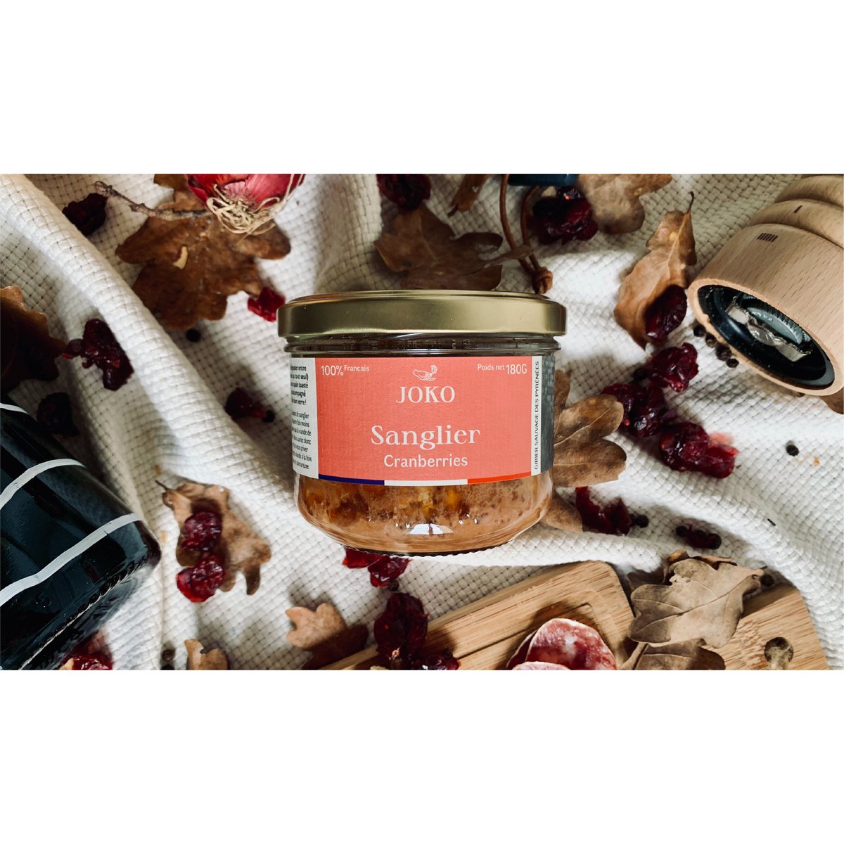 Wildschweinterrine mit Preiselbeeren