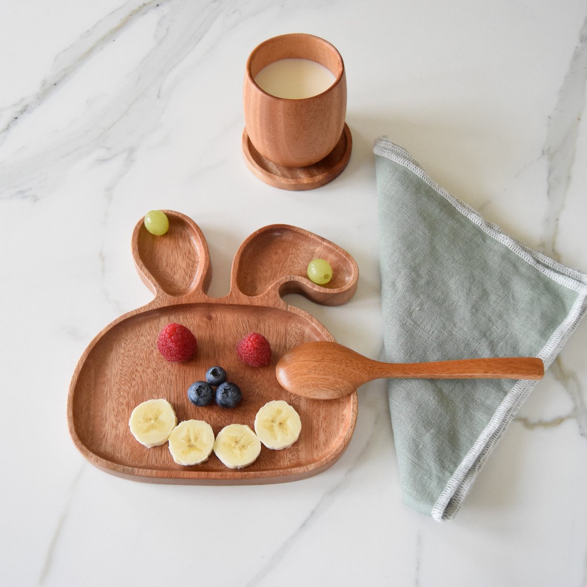 Handmade Kids Plate - Rabbit - Eco-friendly - Khaya wood