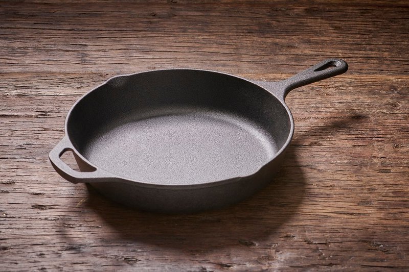 Bratpfanne aus Gusseisen 25 cm