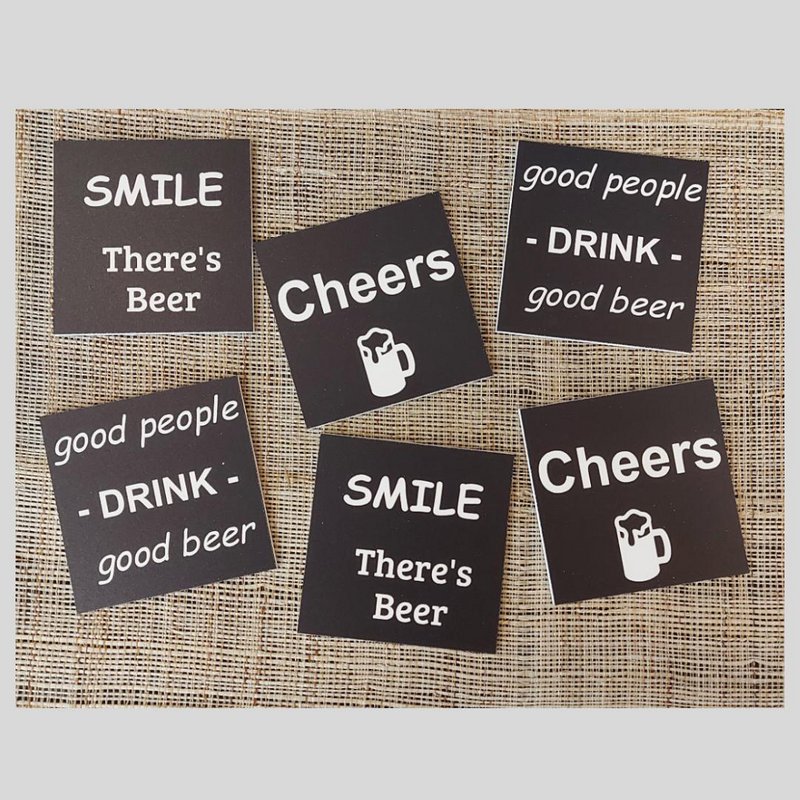 Posavasos de cerveza blanco y negro