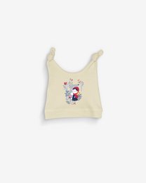 Newborn hat in 100% organic combed cotton with Red Riding Hood design. Soft, comfortable, and perfect for baby's delicate skin.
